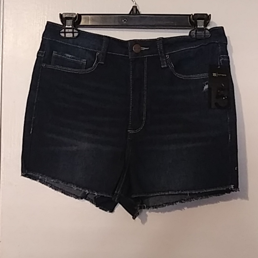 15/FIFTEEN..SHORTS